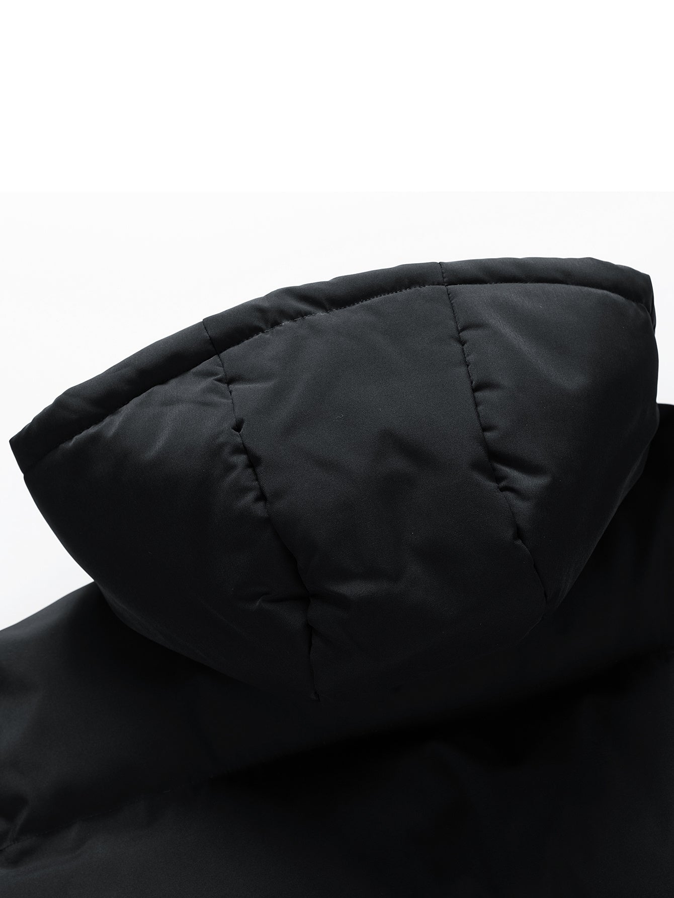 Herren-Winterjacke mit Kapuze – schwere Ausführung